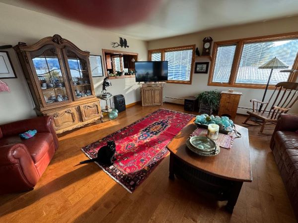 Zimovia Hwy, Wrangell, Alaska 99929, 4 Bedrooms Bedrooms, ,3 BathroomsBathrooms,Single Family Home,Homes,Zimovia Hwy,1212